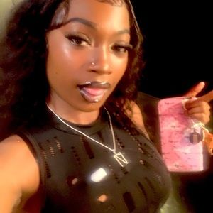 Meet your Posher, Imani